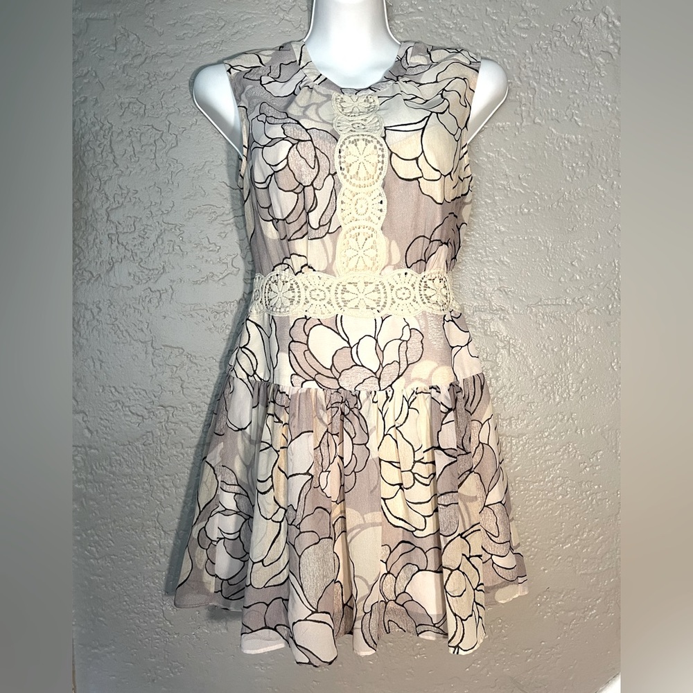 BCBG MaxAzria floral mini dress, size 2